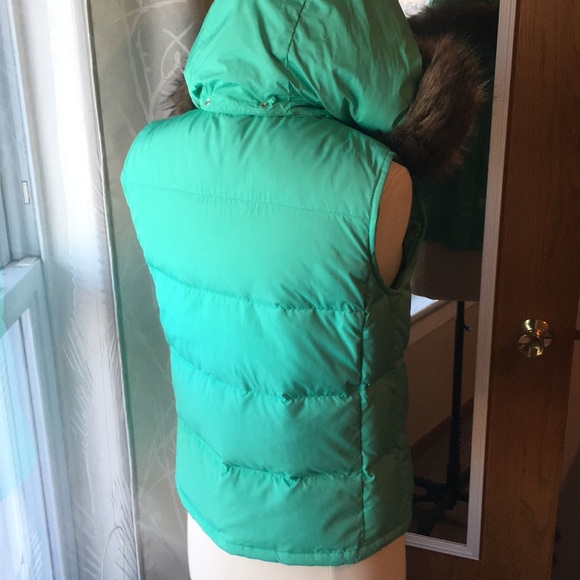 Mint Gap Puffer Vest - Picture 3 of 8